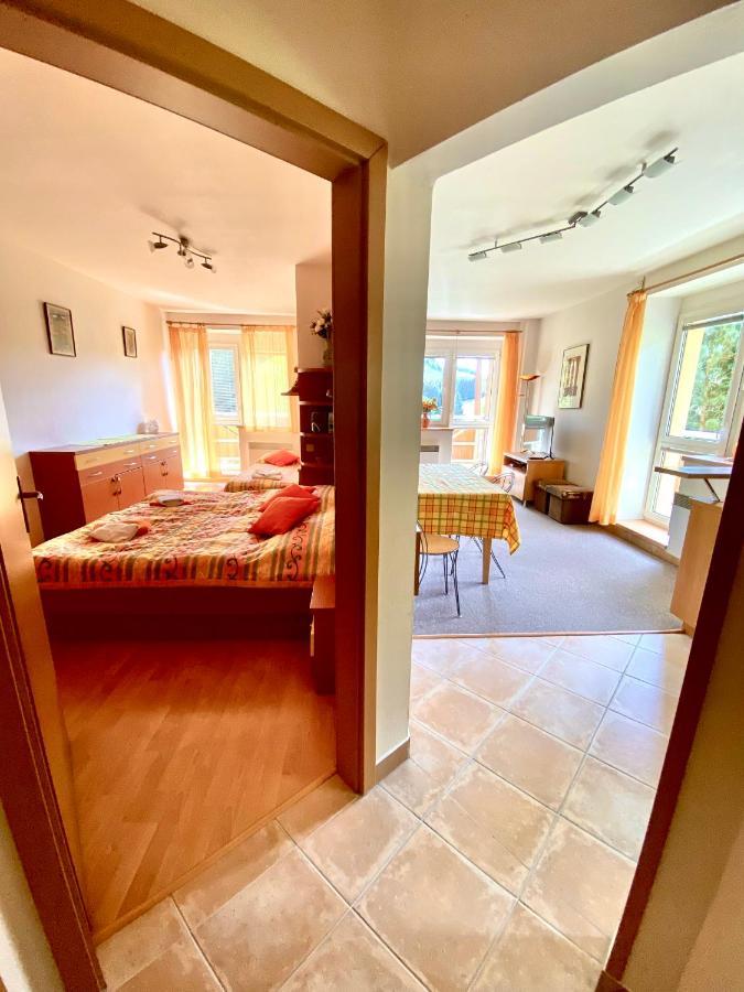 Apartmany Tatran Доновали Екстериор снимка