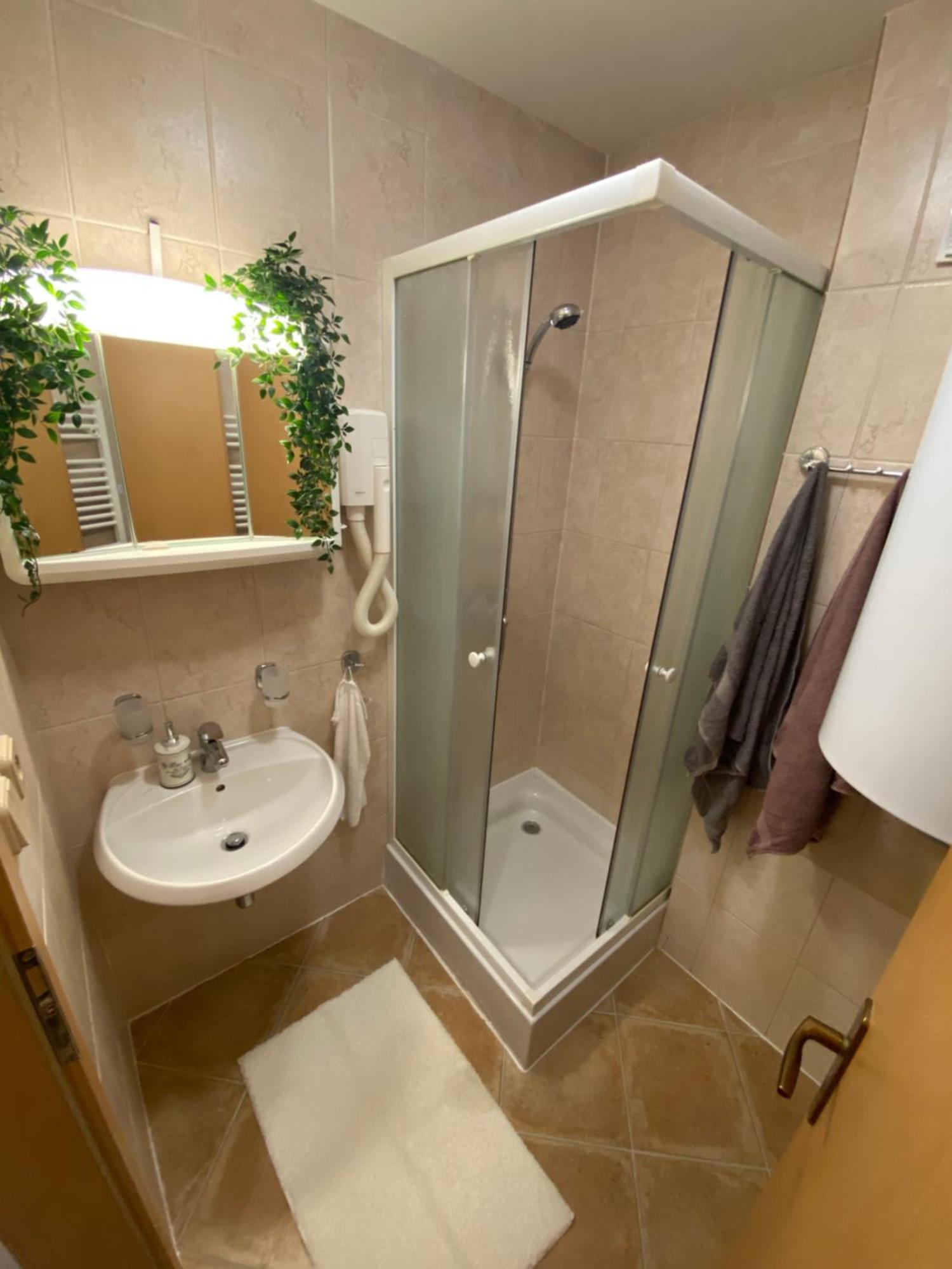 Apartmany Tatran Доновали Екстериор снимка